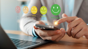 Asiakastyytyvaisyys teemakuva 2025 300dpi